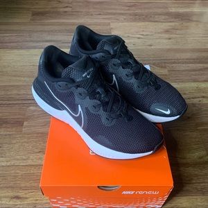 Nike Renew Run